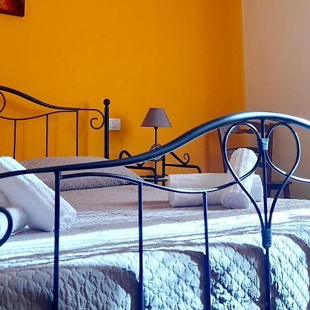 Su Fassoi Cabras Bed & Breakfast Eksteriør bilde