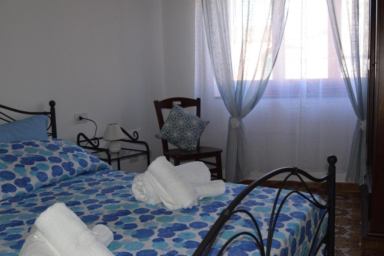 Su Fassoi Cabras Bed & Breakfast Eksteriør bilde