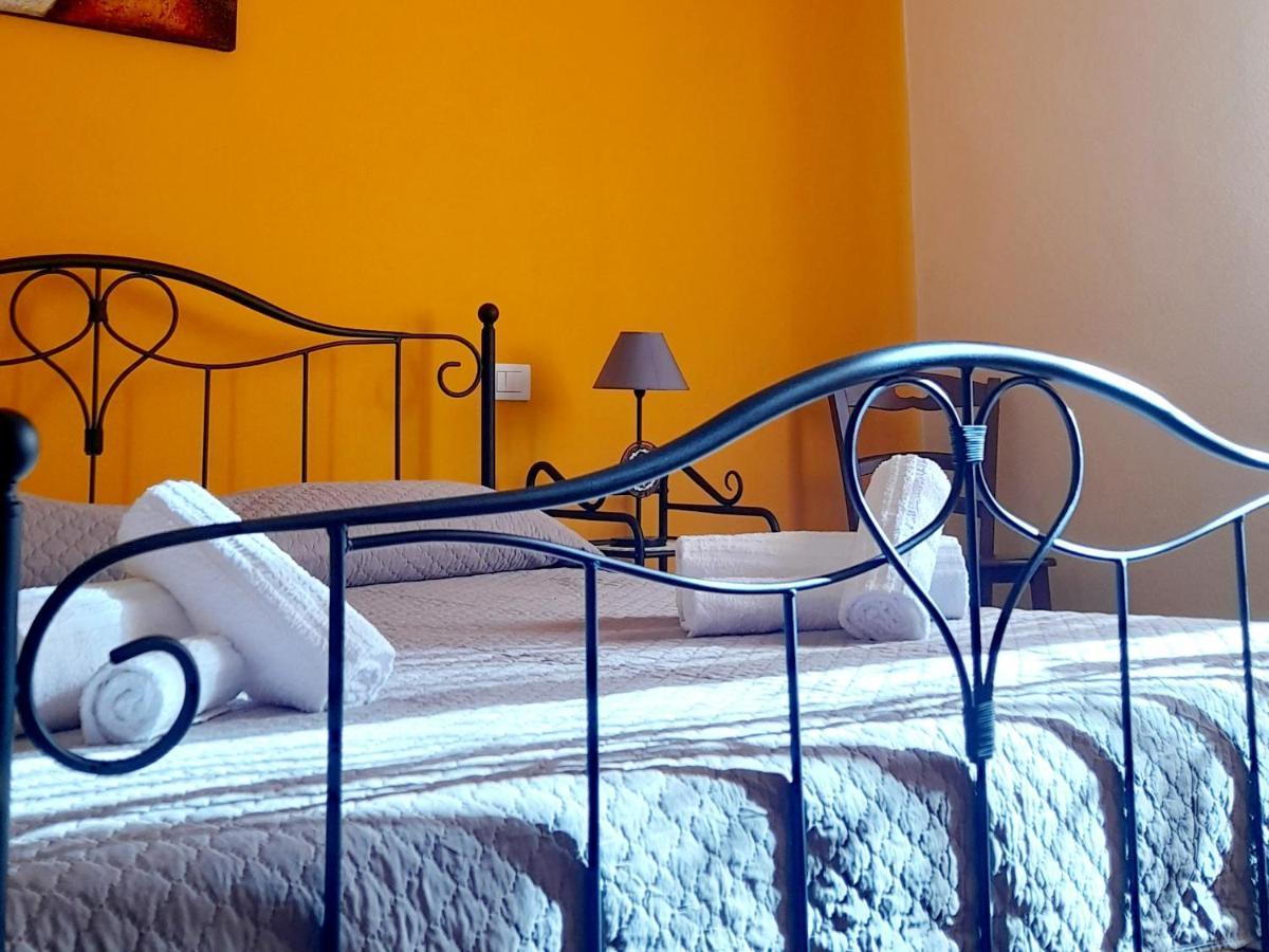Su Fassoi Cabras Bed & Breakfast Eksteriør bilde